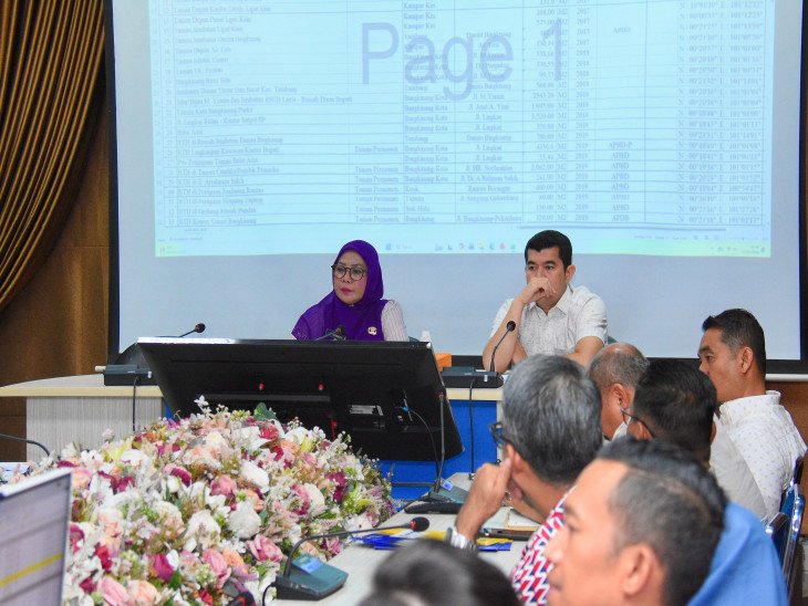 74EE4590-32EA-4DBD-814B-CA0B98400CFC