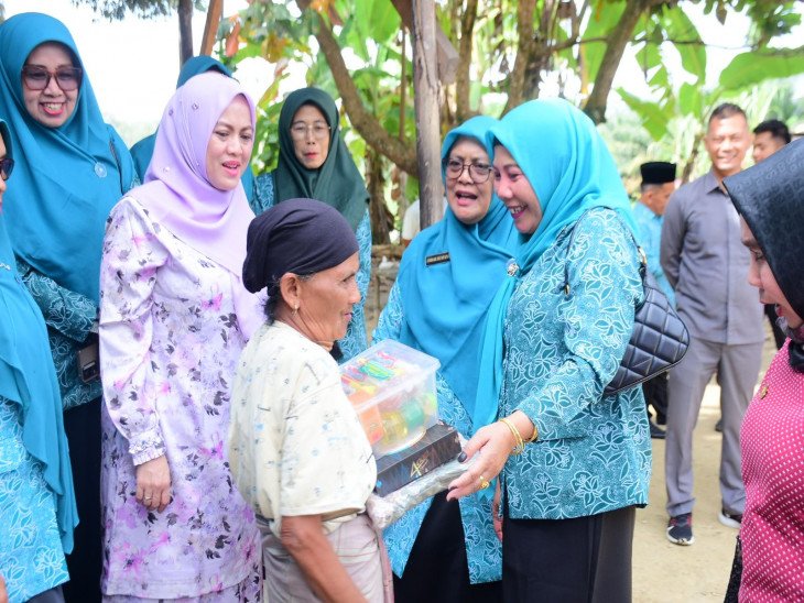 87CCD0A0-BCB0-4AD4-9E8E-1FBD4257E561