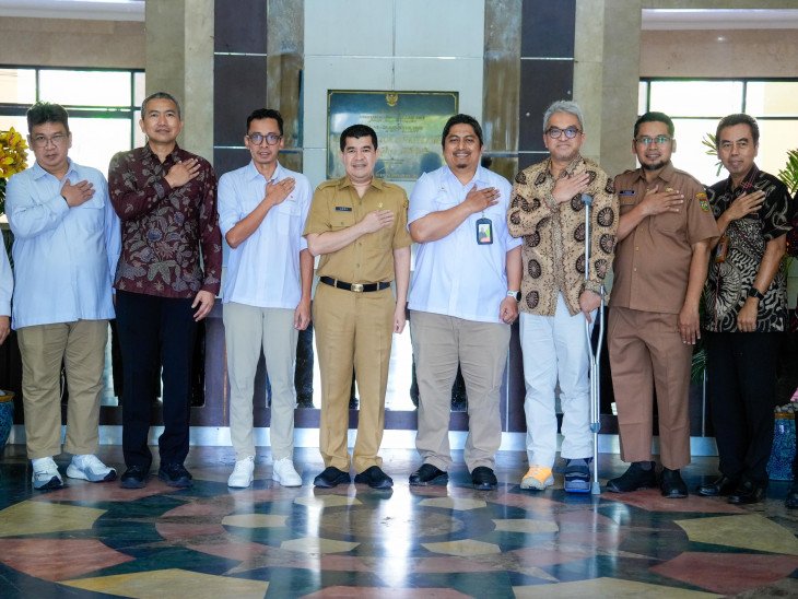 AA8BAC96-3705-4630-A4F6-F58B0007A6BF