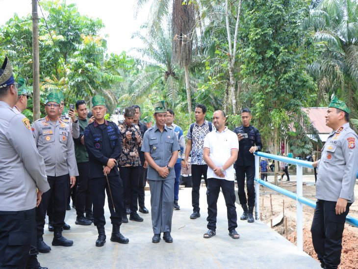 D1B60474-E404-4750-BA94-1DFE11D3955E