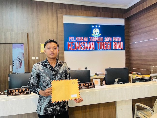 58984569-F667-4B36-8B0D-2D5EDACA2B1B