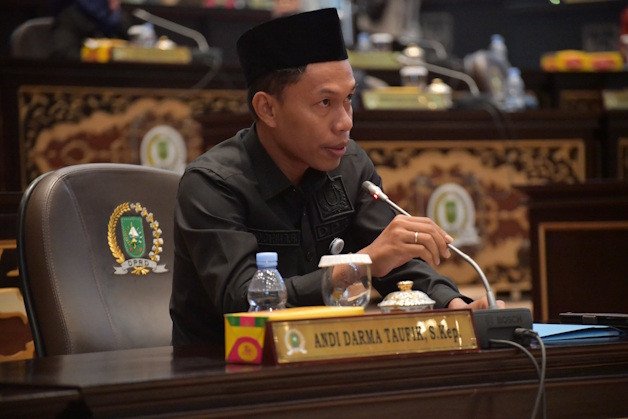 A5D6B203-C124-4A03-96EC-297321AAD516