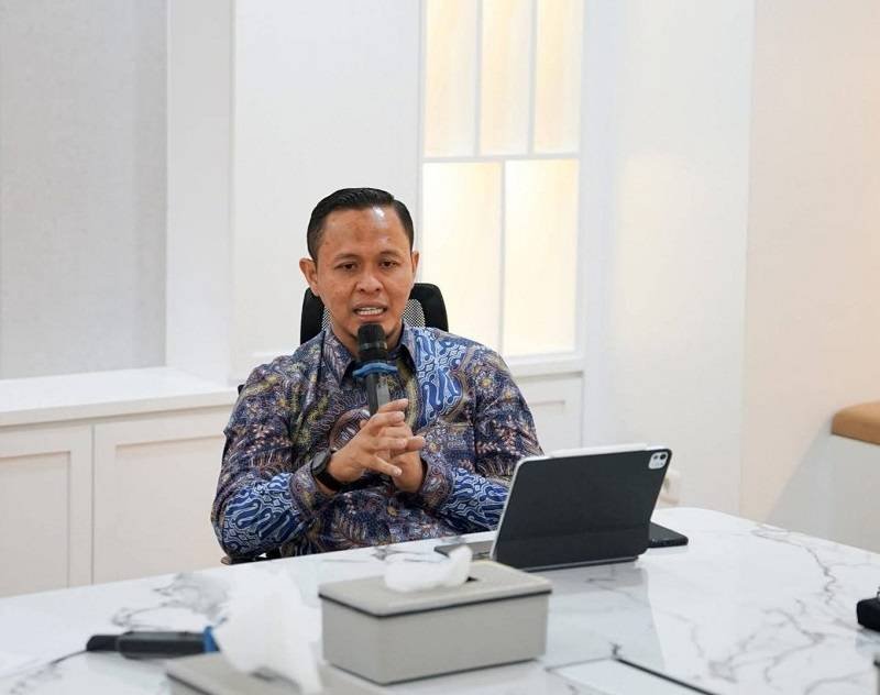 ADA438E4-CDEC-4104-A60A-B4CCE0E75098