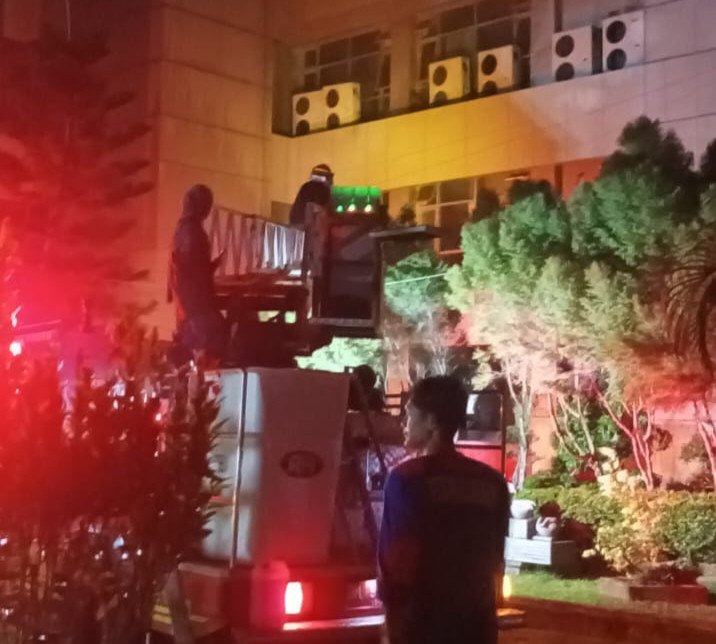 F21CBE7C-CEE2-4379-8163-ED6D5EA3D14B